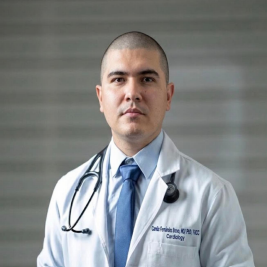 Dr. Camilo Fernández Bravo,